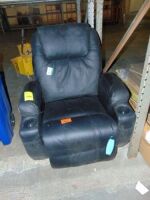 Big & Tall Black Power Lift Recliner Chair, Working