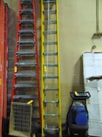 Werner 28' Fiberglass Extension Ladder