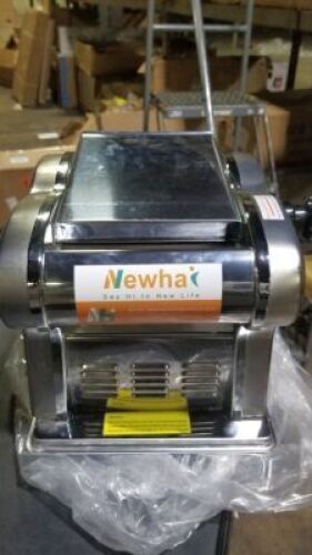 Newhai Pasta Maker Machine