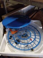 Little Flying Saucer Intelligent Incubator