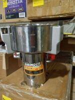Grain Grinder (CG-2500)
