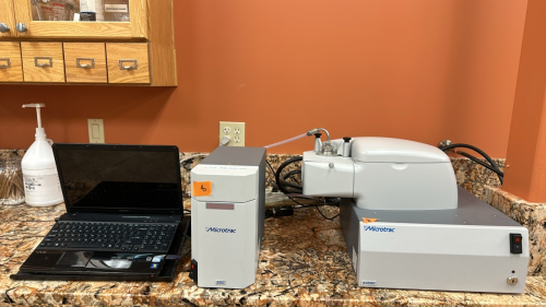 MICROTRAC S3500 SDC PARTICLE SIZE ANALYSER AND SONY LAPTOP, MODEL: 3550