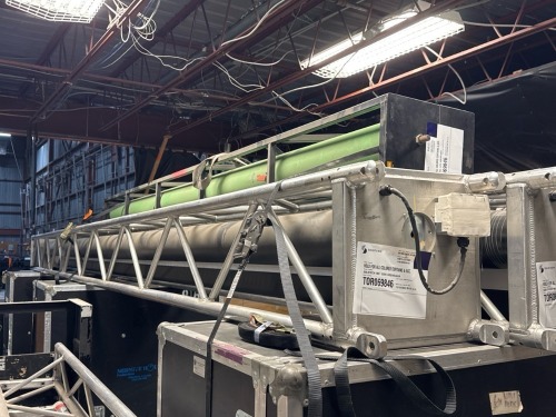 Lesna 15'X20' Electric Screen