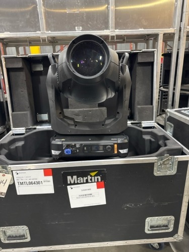 Martin Mac Viper Moving Head w/ Case