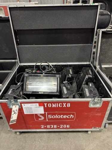 Atomic 3000 DMX Strobe Lights w/ Case