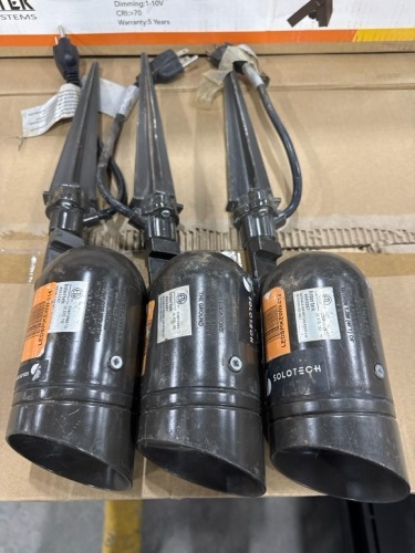 Taymac LED Spike Lights