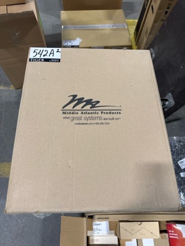 Middle Atlantic SRS-4-XX Top/Bottoms (NIB)