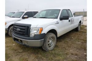 2013 Ford Model F150 XL 1/2 Ton Gasoline Pickup Truck, VIN: 1FTFX1EF8DKE10385 , 4x4 Ext Cab With GPS, NOTE: Title in Process