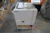 Nagano Automatic Card Cutting Machine, Model CT620EXA, Serial # 620E101371R // D&eacute;coupeuse de carte automatique, marque Nagano, model&eacute; CT620Exa, # de s&eacute;rie 620E101371R