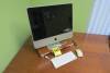 Apple All-in-One Computer, Model A1224, Serial # ID8280FBX85 Ordinateur tout-en-un, marque Apple, mod&egrave;le A1224, # de s&eacute;rie ID8280FBX85