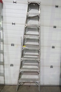 7 STEP ALUMNIUM LADDER // échelle en Aluminium 7 marches