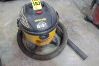 SHOPVAC 8 gallon // SHOPVAC 8 gallons