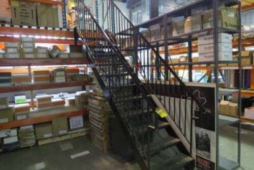 metal staircase 8x2.5 x 10 (11 steps)