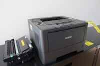 Brother Printer Hl54700Dw // Imprimante Brother Hl54700Dw