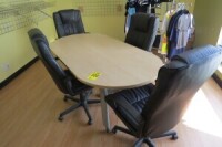 Conference Table W 4 Chairs // Table de conf&eacute;rence avec 4 chaises