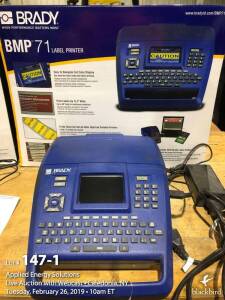 Brady BMP71 label printer w/ case