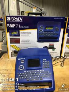 Brady BMP71 label printer w/ case