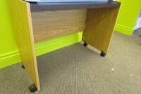 Wooden table on wheels// Table en bois sur roues *Location: 45 rue Alphonse-Desjardins, Salaberry-de-Valleyfield*