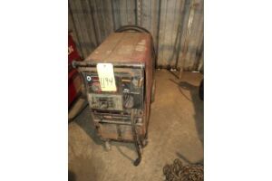 MIG WELDER, LINCOLN MDL. POWERMIG 350 INTEGRATED, new 2008, 350 amps @ 25 v., 100% duty cycle, S/N U1060505252