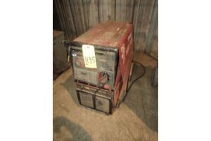 MIG WELDER, LINCOLN MDL. POWERMIG 350 INTEGRATED, new 2006, 350 amps @ 25 v., 100% duty cycle, S/N U1080707269