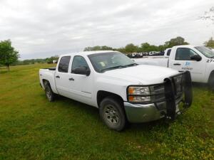 2012 Chevrolet Silverado 1500 4x4 Crew Cab Pick-up Truck, VIN 3GCPKREA0CG270666, 5-1/2 ft. Bed, 4.8 Liter V8 Gasoline Engine, Automatic, 287,241 miles (trans slips)