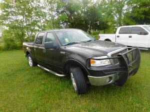 2007 Ford F-150 Lariat 4x4 Crew Cab Pick-up Truck, VIN N/A, 5-1/2 ft. Bed, 5.4 Liter Triton Gasoline Engine, Automatic (runs - needs work)