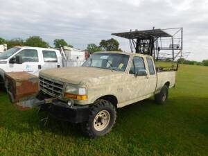 1993 Ford F-150 4x4 Extended Cab Hunting Truck with Platform & Winch, VIN 1FTEX14N1PKA60848, 6-1/2 ft. Bed, 5.0 Liter Gasoline Engine, Automatic