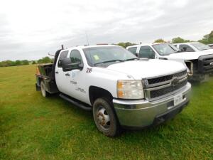 2011 Chevrolet 3500 HD 4x4 Crew Cab Flatbed Truck, VIN 1GB4KZCG0BF155614, 9-1/2 ft. Flatbed with Tool Boxes, (2) Ridgid Pipe Vises, V8 Vortec Gasoline Engine, Automatic, 239,284 miles