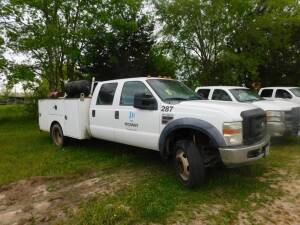 2008 Ford F-450 Super Duty Crew Cab Mechanics Truck, VIN 1FDXW4GR18EB58836, 9 ft. Utility Bed, Power Stroke Turbo Diesel Engine, Automatic (needs engine)