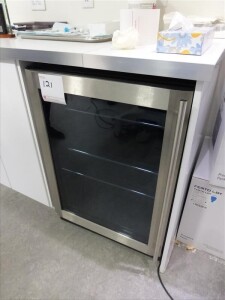 under counter fridge s/s