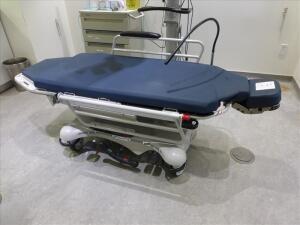 Stryker Eye stretcher chair, model 5051, s/n 1303 037913