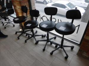 (5) work stools