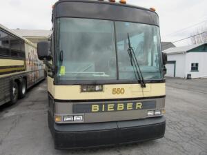 2001 MCI D-4500 H Charter Bus, VIN 1M8PDMPA0IP054112, DD Series 60 Engine, 55 Seats, 1,527,971 Miles (est.), # 550 Not Driveable