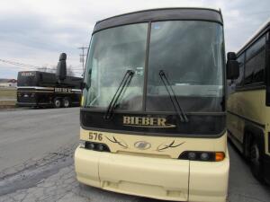 2002 MCI E-4500 Charter Bus, VIN1M8TRMPA42P061792, DD Series Engine, 54 Seats, 789,089 Miles (est.), #576 Not Driveable