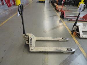 CROWN 5000LBS PALLET JACK