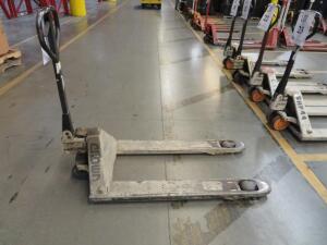 CROWN 5000LBS PALLET JACK