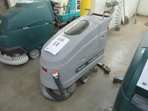 TORNADO FLOOR KEEPER MODEL EZ 20 DB