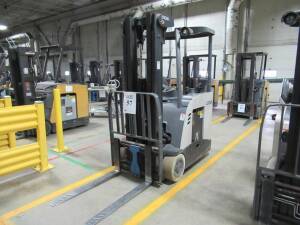 2011 CROWN RC 500 SERIES STAND UP FORKLIFT 36 VOLT MODEL RC5545-40 WITH 11,700 HOURS UNIT# 117