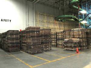 (1000) WOOD PALLETS