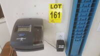 LATHEM Time punch machine w/ holder