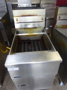 Pitco S/Steel Gas Double Basket Deep Fryer. (Located: Kildare)