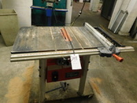 B&D Table Saw