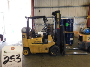 Hyster mod. S80XLBCS, 8000lb. LPG Forklift