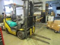 2007 Komatsu 4800 lb. LP Forklift Model FG25ST16, S/N 212607A, Outdoor Tires, 3-Stage Mast, Side Shift, 42 in. Forks