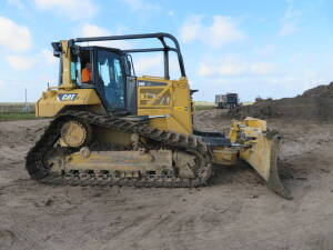 Cat mod. D6N Dozer, Hours: 2533; S/N PBA02777 (In Barton Rouge)