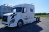 2011 VOLVO VNL730 Sleeper Semi-Truck