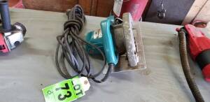 MAKITA corded electric circular saw