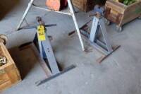 Pipe Stands (2 Each) (Lot)