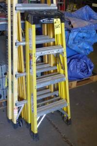 Werner 4' Fiberglass Step Ladder