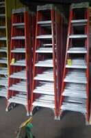 Fiberglass Step Ladder, 8'